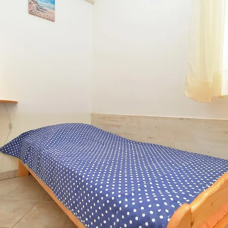 Denis 344 Fažana